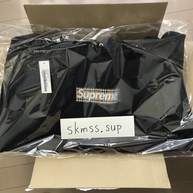 Supreme - Supreme / Burberry Box Logo Sweatshirt