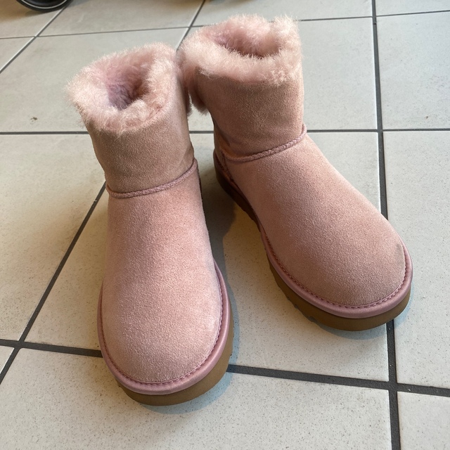 UGG(アグ)のUGGブーツ レディースの靴/シューズ(ブーツ)の商品写真