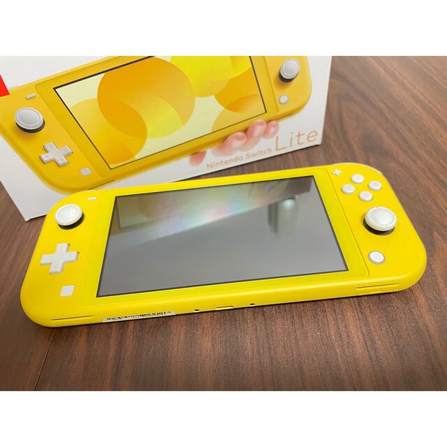 日本全国送料無料 Nintendo Switch lite Yellow 付属品セット 