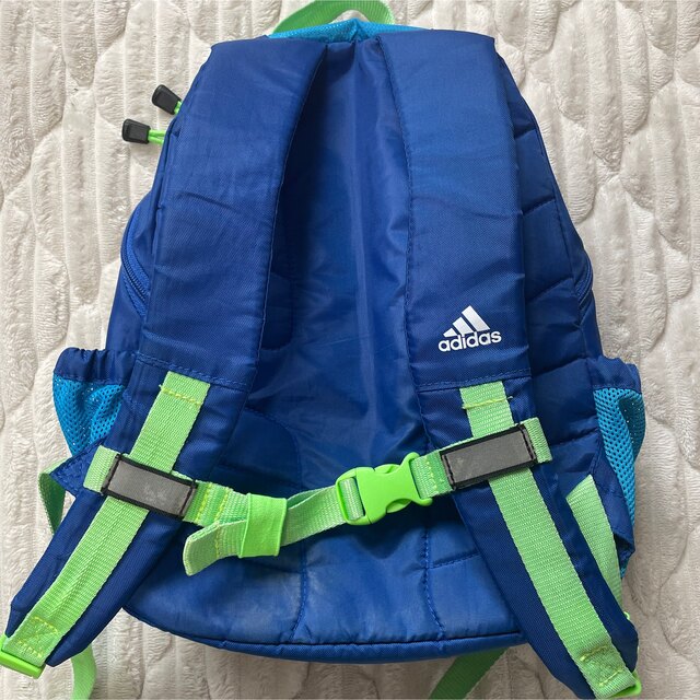 adidas(アディダス)のアディダス キッズ リュック  キッズ/ベビー/マタニティのこども用バッグ(リュックサック)の商品写真