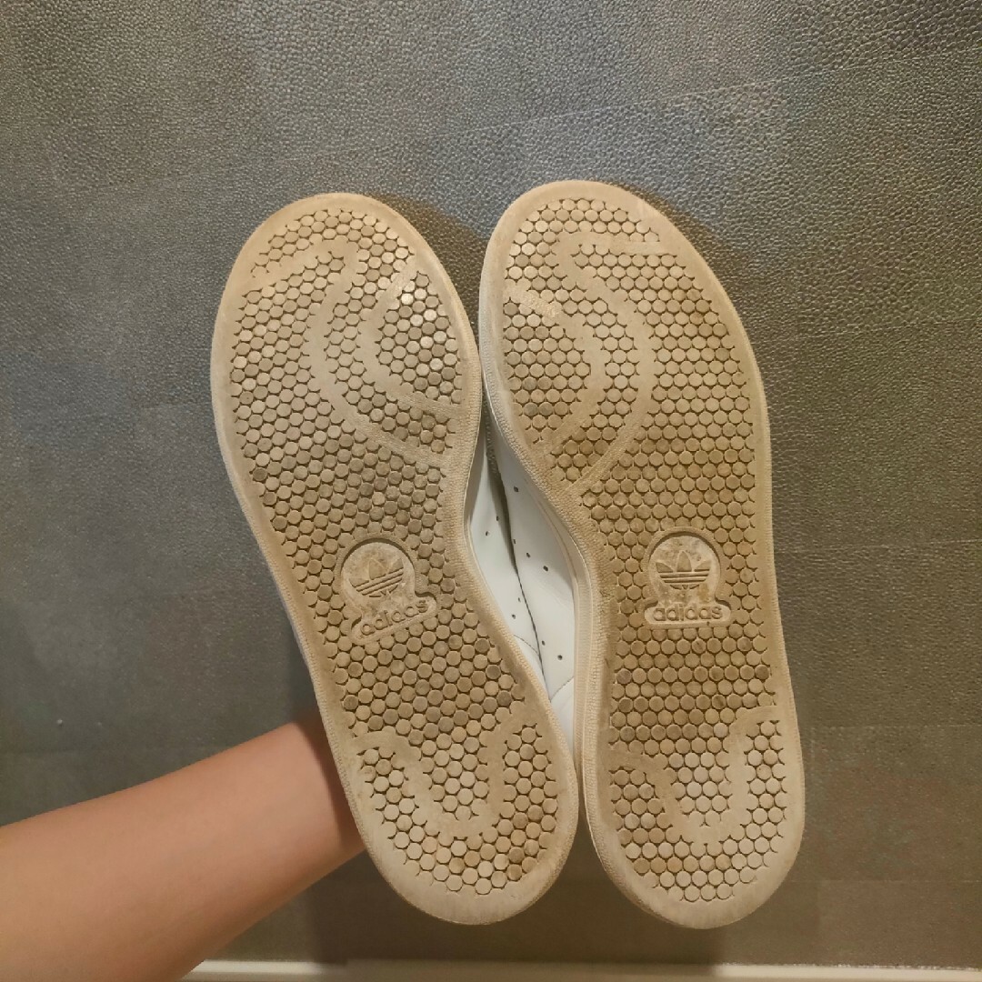 adidas(アディダス)のスタンスミス　レイ　花柄　STANSMITH レディースの靴/シューズ(スニーカー)の商品写真