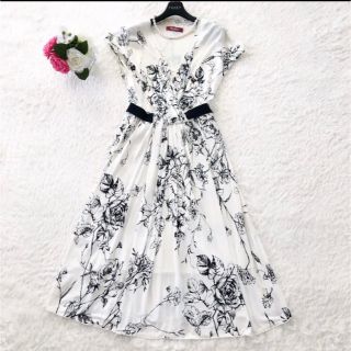 美品】シャドーフラワープリントクロスタックワンピース ブラック 38