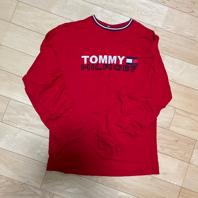 TOMMY HILFIGER(トミーヒルフィガー)のTommy Hilfiger Tシャツ　ロゴ刺繍　　子供Lサイズ キッズ/ベビー/マタニティのキッズ服男の子用(90cm~)(Tシャツ/カットソー)の商品写真