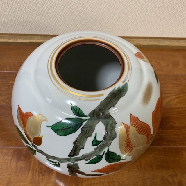 送料無料新品 九谷焼 仙春堂 金彩 花詰 花瓶 華 特大 共箱