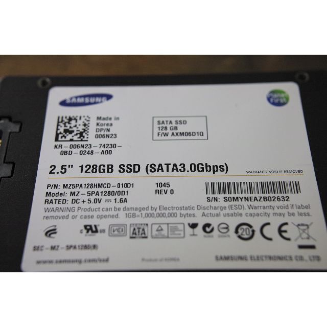 SSD　Samsung　サムスン　128GB スマホ/家電/カメラのPC/タブレット(PCパーツ)の商品写真