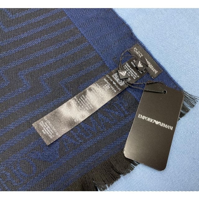 Emporio Armani(エンポリオアルマーニ)のエンポリオ アルマーニ　マフラー08　PEACOT BLUE　専用ケース付　新品 メンズのファッション小物(マフラー)の商品写真