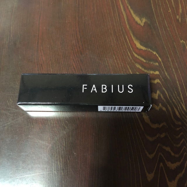 FABIUS(ファビウス)のpremium mask5枚 & コンシーラー コスメ/美容のスキンケア/基礎化粧品(パック/フェイスマスク)の商品写真
