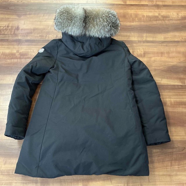 MONCLER(モンクレール)のMONCLER BARTRAMIFUR 0サイズ　新品同様 レディースのジャケット/アウター(ダウンジャケット)の商品写真