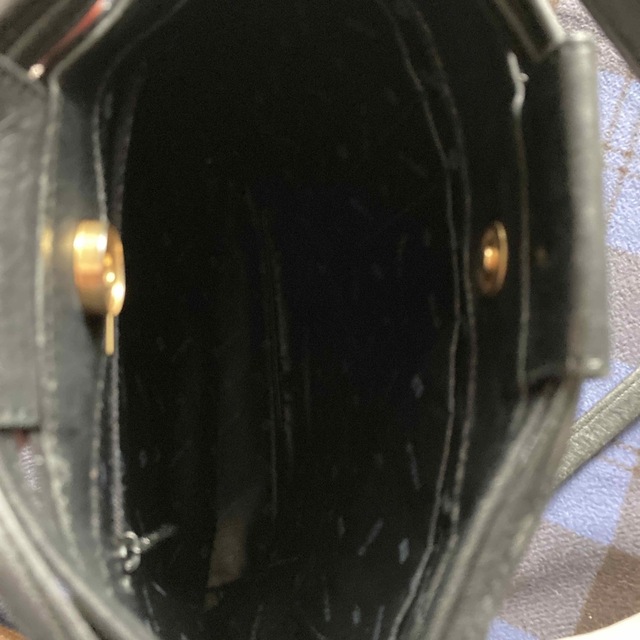 印傳屋(インデンヤ)の印傳屋甲州印傳ショルダーバッグ黒色 レディースのバッグ(ショルダーバッグ)の商品写真
