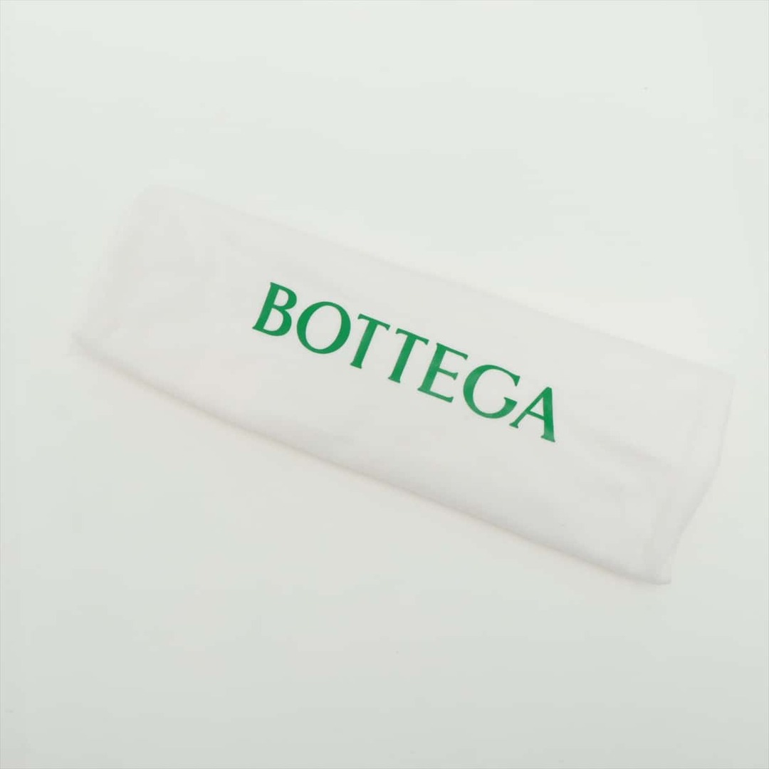 Bottega Veneta(ボッテガヴェネタ)のボッテガヴェネタ マウント レザー  ブラック レディース ショルダーバッ レディースのバッグ(ショルダーバッグ)の商品写真