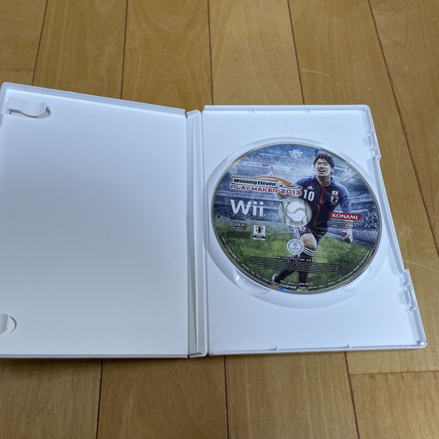 Wii(ウィー)のウイニングイレブン プレーメーカー 2013 Wii エンタメ/ホビーのゲームソフト/ゲーム機本体(家庭用ゲームソフト)の商品写真