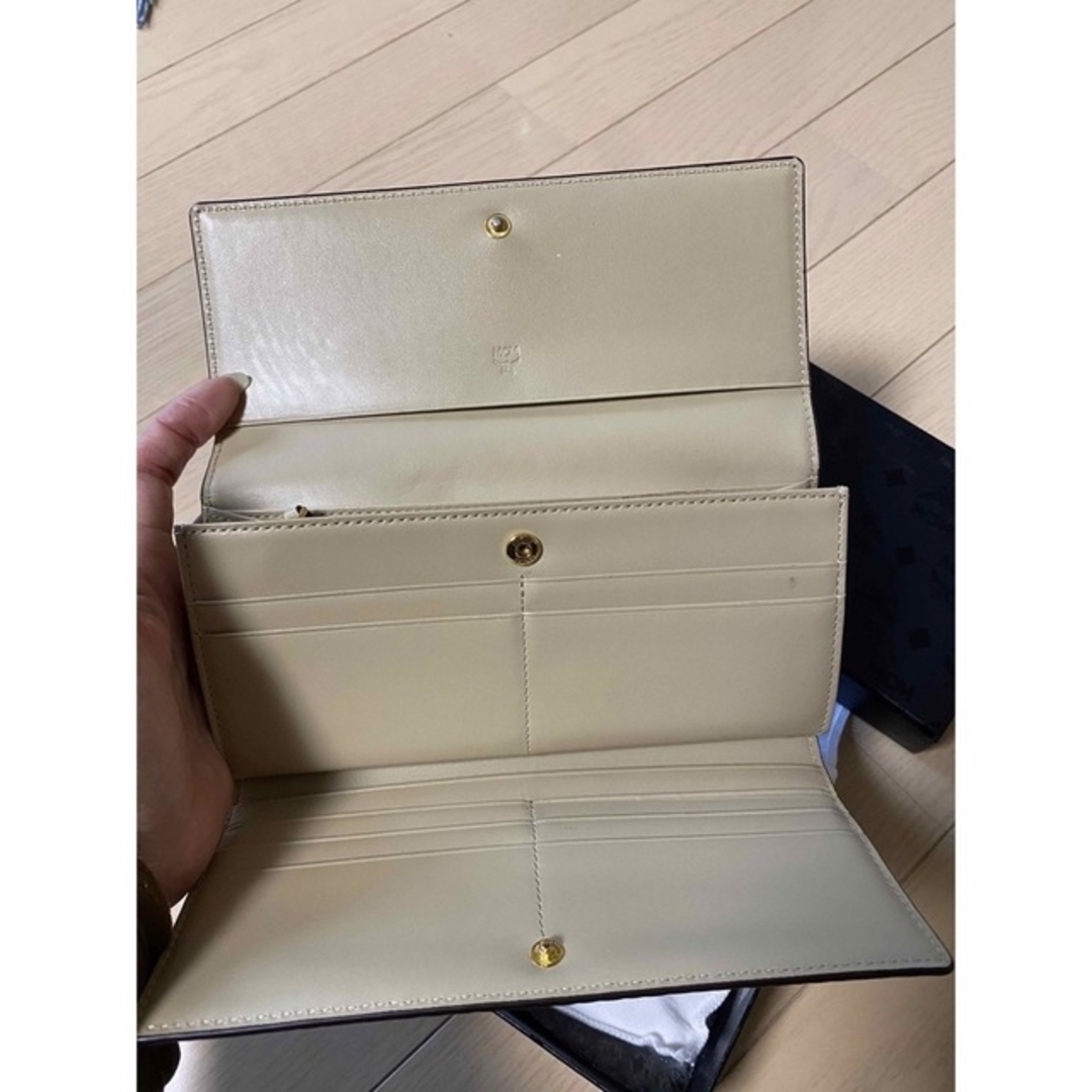 美品　長財布　MCM  ピンク　ウォレット