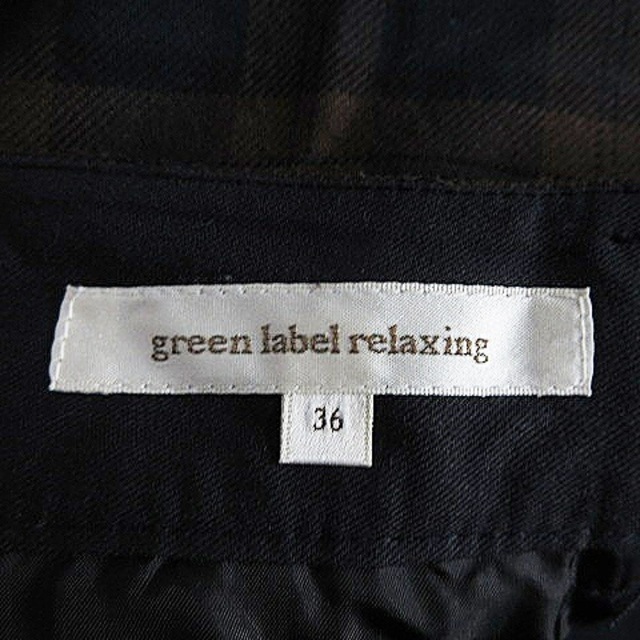 UNITED ARROWS green label relaxing(ユナイテッドアローズグリーンレーベルリラクシング)のグリーンレーベルリラクシング パンツ ハーフパンツ タック チェック 36 茶 レディースのパンツ(ショートパンツ)の商品写真