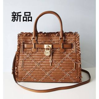 マイケルコース(Michael Kors)の新品　Michael Korsサッチェル ミディアムハンドバッグ　ブラウン(ハンドバッグ)