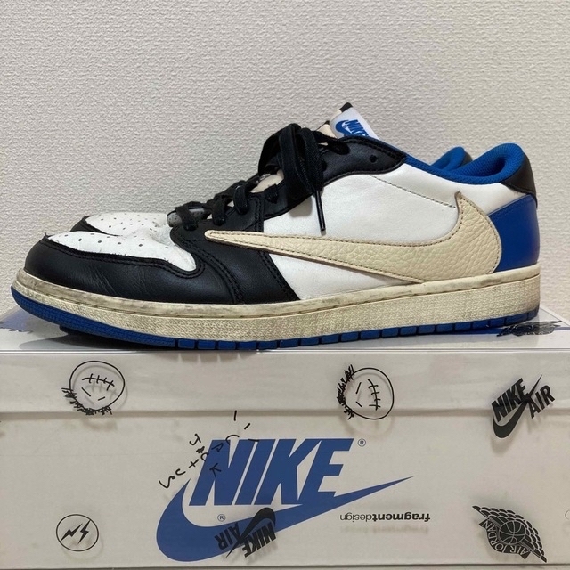 NIKE(ナイキ)のNIKE travis fragment JORDAN 1 LOW 28.5㎝ メンズの靴/シューズ(スニーカー)の商品写真