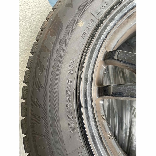 自動車ブリザック195/65R15 ホイール付タイヤ4本セット