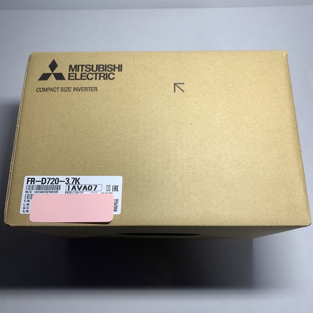 定期入れの 在庫あり 正規品新品 三菱電機 インバータ FR-D720-3.7K <br>D700シリーズ 三相200V 3.7kW 三相モーター制御用  インバーター