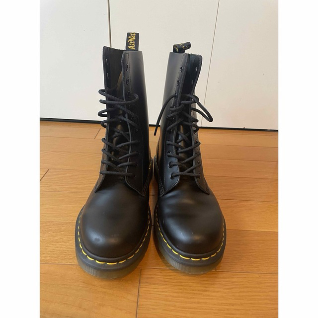 Dr.Martens(ドクターマーチン)のドクターマーチン　10ホール レディースの靴/シューズ(ブーツ)の商品写真