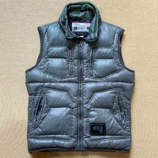 DIESEL フード付きダウンベスト 美品 赤