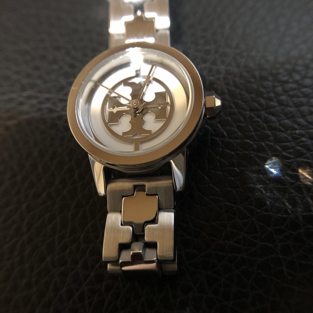 タイムセール(美品)トリバーチ腕時計