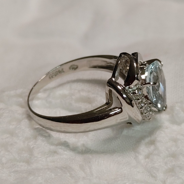 エテ ete Pt ダイヤモンド リング 0.104ct 0.07ct - ecosol.az