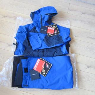 パタゴニア(patagonia)のピークパフォーマンス　スキーウエア　　ジャケット＆パンツ(ウエア)