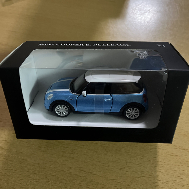 BMW(ビーエムダブリュー)のBMW MINI プルバックミニカー ⭐︎エレクトリックブルー⭐︎新品 エンタメ/ホビーのおもちゃ/ぬいぐるみ(ミニカー)の商品写真