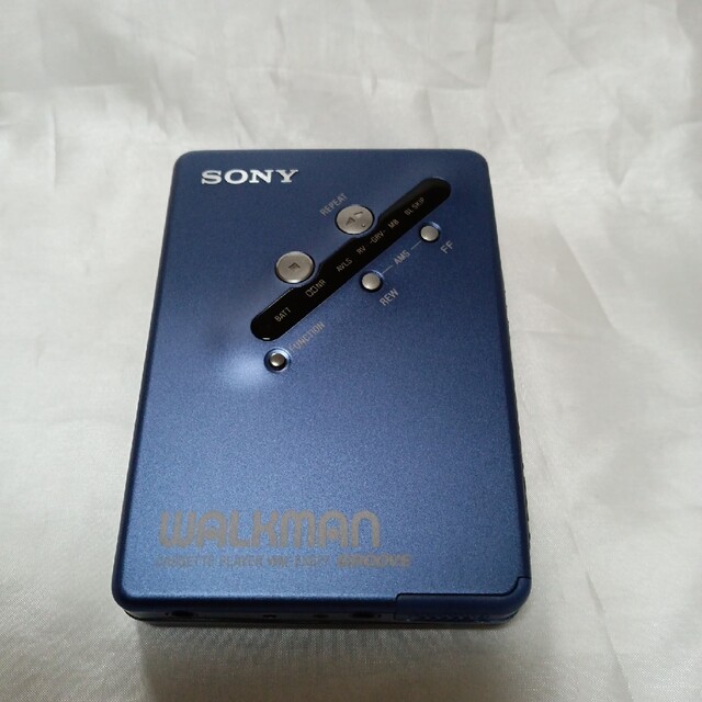 SONY WALKMAN WM-EX677