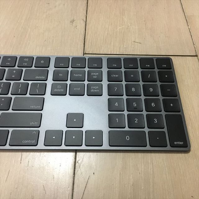 純正品 Apple Magic Keyboard テンキー付き A1843