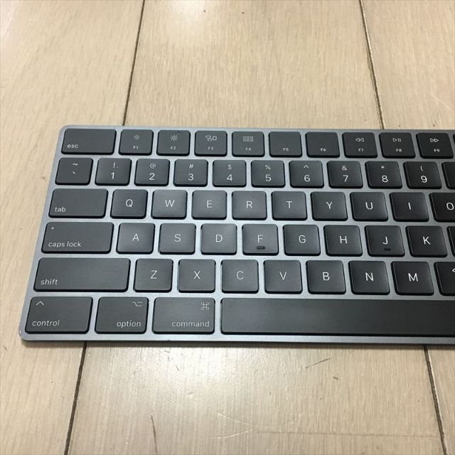 純正品 Apple Magic Keyboard テンキー付き A1843