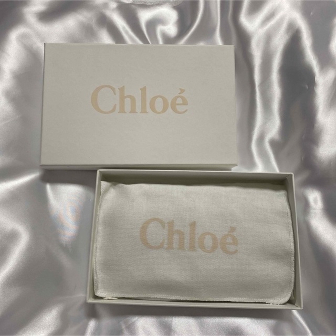 Chloe(クロエ)のChloe 　クロエ　長財布 レディースのファッション小物(財布)の商品写真