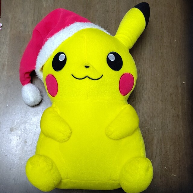 ポケモン(ポケモン)のピカチュウ  ポケットモンスター  サン&ムーン ぬいぐるみ  クリスマス エンタメ/ホビーのおもちゃ/ぬいぐるみ(キャラクターグッズ)の商品写真