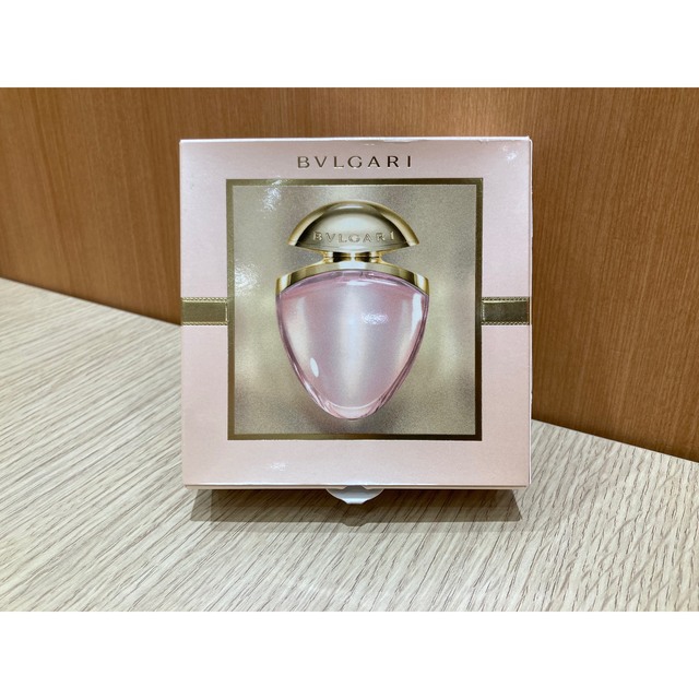 BVLGARI(ブルガリ)のブルガリ ローズエッセンシャル 25ml コスメ/美容の香水(香水(女性用))の商品写真