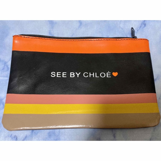 SEE BY CHLOE(シーバイクロエ)のSee By Chloé ポーチ 雑誌InRed 付録 レディースのファッション小物(ポーチ)の商品写真