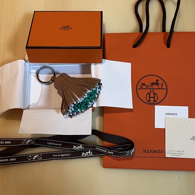 新品未使用品　HERMES エルメス カルメン トリコロール