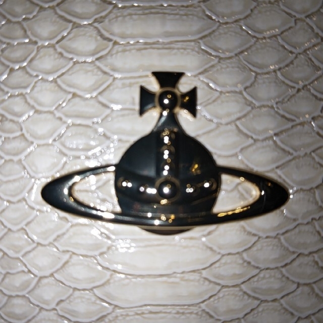 Vivienne Westwood(ヴィヴィアンウエストウッド)のヴィヴィアンウエストウッド　ハンドバッグ　バッグ　鞄　パーティバッグ レディースのバッグ(ハンドバッグ)の商品写真