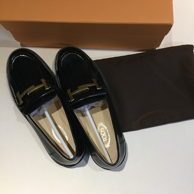 TOD'S トッズ レザー ロゴ ヒール ローファー - www.fundacjacmk.pl