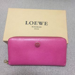 ロエベ(LOEWE)のLOEWE ラウンドファスナー 長財布 ピンク(財布)