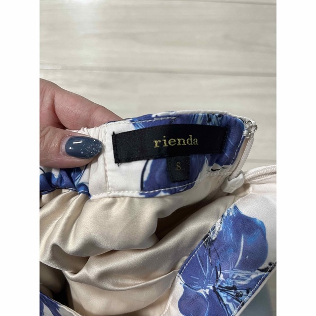 rienda(リエンダ)のリエンダ　フレアスカート レディースのスカート(ひざ丈スカート)の商品写真