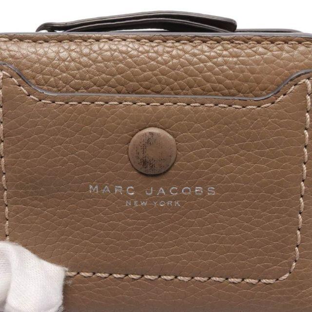 MARC JACOBS(マークジェイコブス)のBCランク エンパイアシティ 二つ折り財布 レザー グレーブラウン レディースのファッション小物(財布)の商品写真