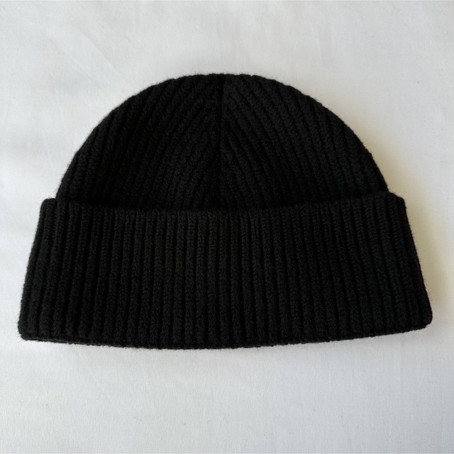 ami(アミ)の新品未着用 Ami Paris メリノウールビーニー ニット帽 ブラック 黒 メンズの帽子(ニット帽/ビーニー)の商品写真