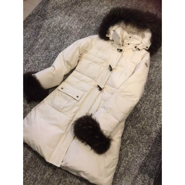 正規品 美品 モンクレール リアルファーフード ダウンコート - www