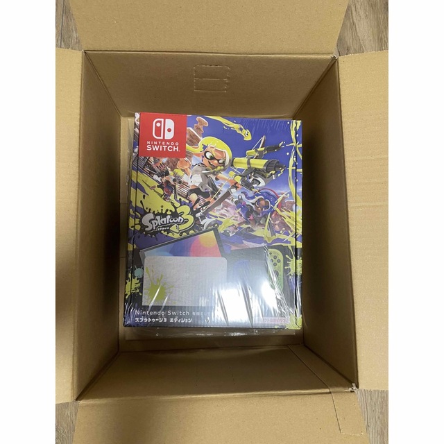 大人女性の 領収証付新品 Nintendo Switch スプラトゥーン3