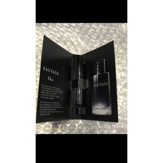 Christian Dior - ディオールソヴァージュオードゥトワレ香水