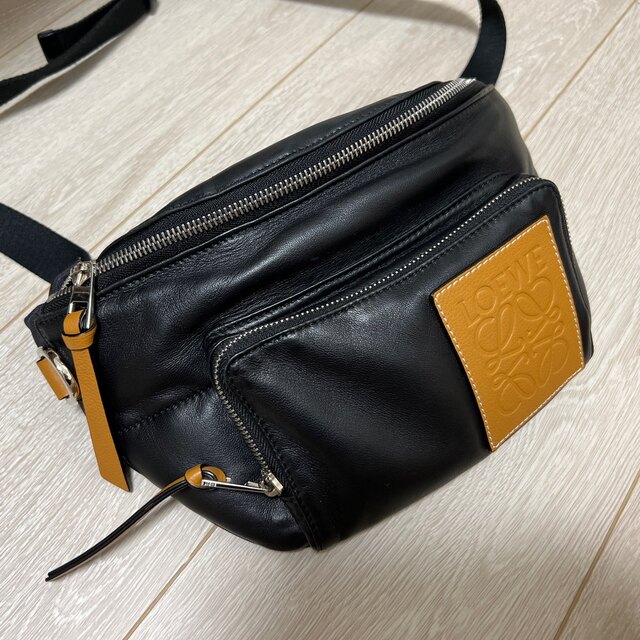 今ならほぼ即納! LOEWE ロエベ バッグ - ウエストポーチ - dvalima.com.br