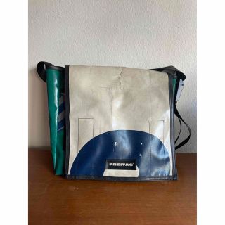 freitag f560 sterling オールブラック