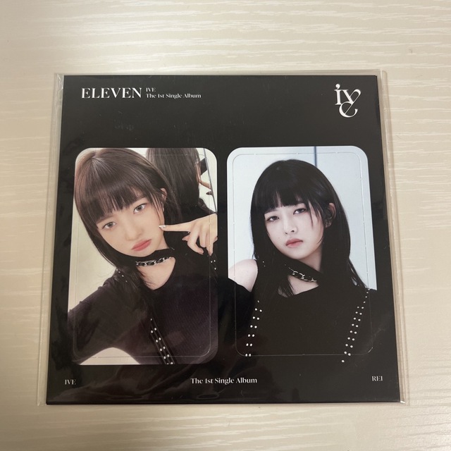 IVE(アイヴ)のIVE レイ STARSHIP特典 トレカ エンタメ/ホビーのCD(K-POP/アジア)の商品写真