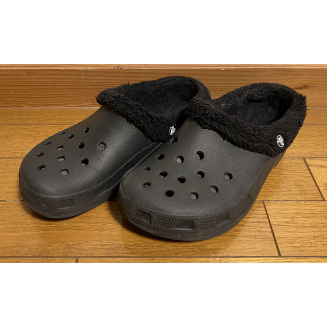 crocs(クロックス)の⭐️クロックス★CROCS マンモス★ボア サンダル★サイズ M8⭐️ メンズの靴/シューズ(サンダル)の商品写真