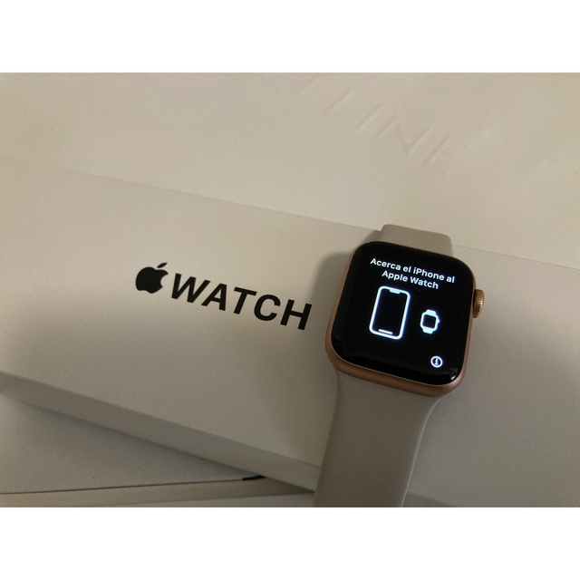 【未使用に近いです】Apple Watch SE GPS 40mm