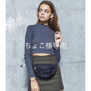 ジュエミ(JUEMI)の Snap Ring Ribbed Mock Neck Top 完売商品(カットソー(長袖/七分))